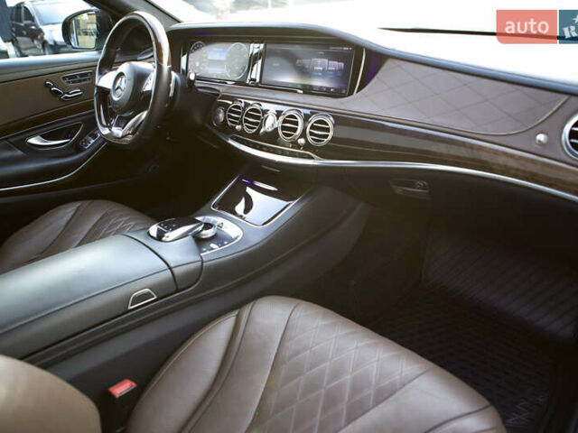 Черный Мерседес С Класс, объемом двигателя 4.66 л и пробегом 210 тыс. км за 32900 $, фото 24 на Automoto.ua