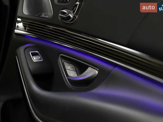 Черный Мерседес С Класс, объемом двигателя 4.66 л и пробегом 100 тыс. км за 42800 $, фото 100 на Automoto.ua