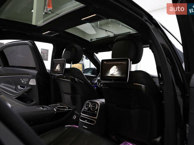 Черный Мерседес С Класс, объемом двигателя 4.66 л и пробегом 100 тыс. км за 42800 $, фото 127 на Automoto.ua