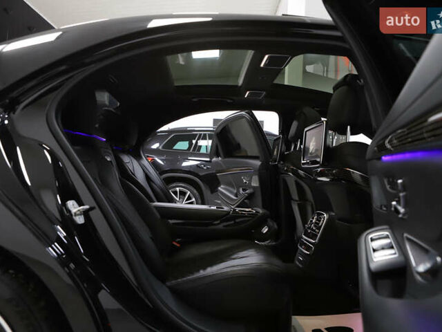 Черный Мерседес С Класс, объемом двигателя 4.66 л и пробегом 100 тыс. км за 42800 $, фото 126 на Automoto.ua