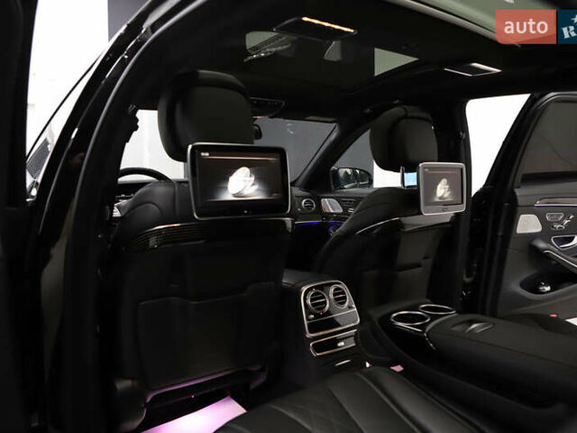 Черный Мерседес С Класс, объемом двигателя 4.66 л и пробегом 100 тыс. км за 42800 $, фото 113 на Automoto.ua