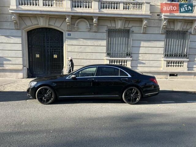 Черный Мерседес С Класс, объемом двигателя 2.99 л и пробегом 85 тыс. км за 34883 $, фото 3 на Automoto.ua