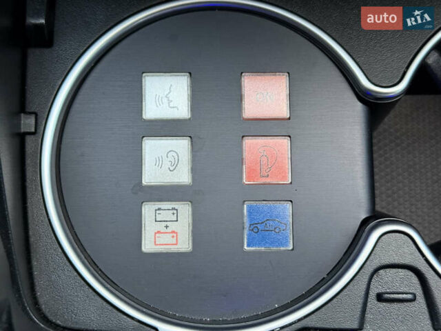 Чорний Мерседес С Клас, об'ємом двигуна 5.98 л та пробігом 89 тис. км за 215000 $, фото 112 на Automoto.ua