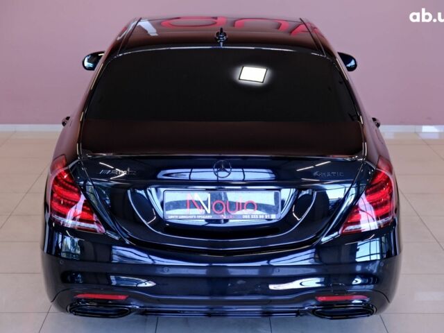 Чорний Мерседес С Клас, об'ємом двигуна 3 л та пробігом 240 тис. км за 35900 $, фото 5 на Automoto.ua