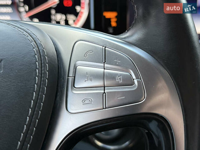 Черный Мерседес С Класс, объемом двигателя 5.98 л и пробегом 89 тыс. км за 215000 $, фото 91 на Automoto.ua