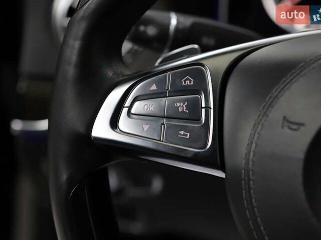 Черный Мерседес С Класс, объемом двигателя 4.66 л и пробегом 100 тыс. км за 42800 $, фото 76 на Automoto.ua