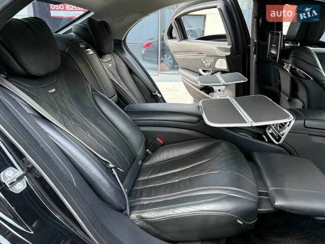 Чорний Мерседес С Клас, об'ємом двигуна 5.98 л та пробігом 89 тис. км за 215000 $, фото 88 на Automoto.ua