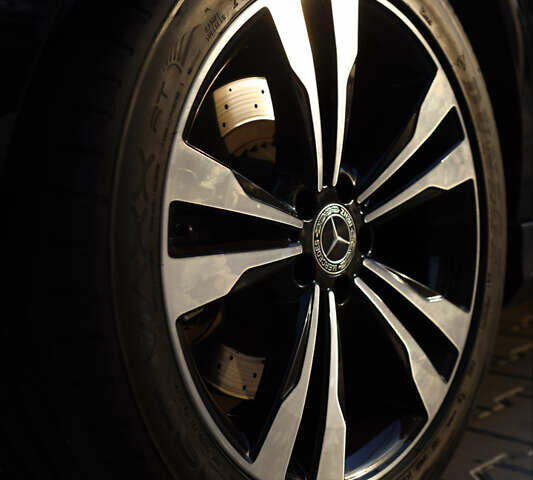 Черный Мерседес С Класс, объемом двигателя 4.66 л и пробегом 210 тыс. км за 32900 $, фото 38 на Automoto.ua