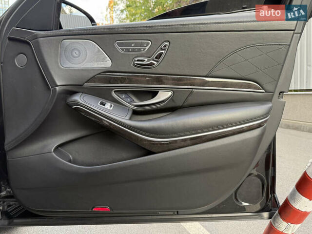 Черный Мерседес С Класс, объемом двигателя 5.98 л и пробегом 89 тыс. км за 215000 $, фото 60 на Automoto.ua