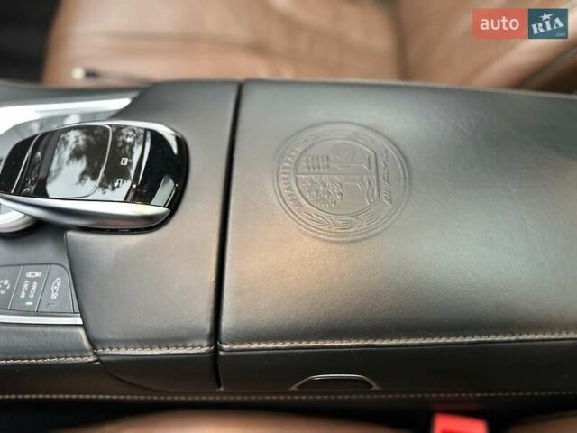 Чорний Мерседес С Клас, об'ємом двигуна 5.46 л та пробігом 160 тис. км за 56000 $, фото 59 на Automoto.ua