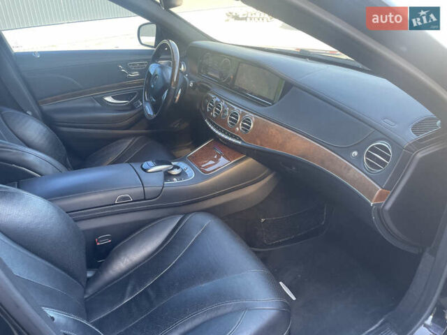 Черный Мерседес С Класс, объемом двигателя 2.99 л и пробегом 326 тыс. км за 29500 $, фото 12 на Automoto.ua