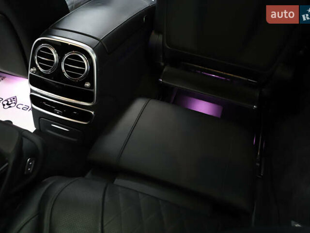 Черный Мерседес С Класс, объемом двигателя 4.66 л и пробегом 100 тыс. км за 42800 $, фото 137 на Automoto.ua