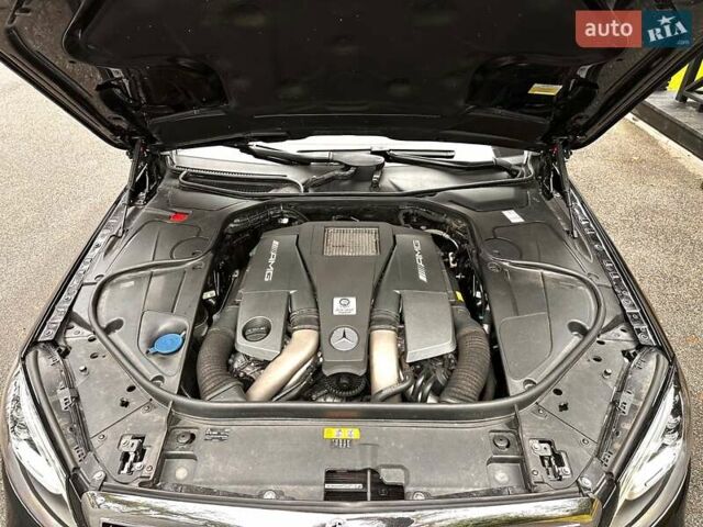 Черный Мерседес С Класс, объемом двигателя 5.46 л и пробегом 160 тыс. км за 56000 $, фото 21 на Automoto.ua