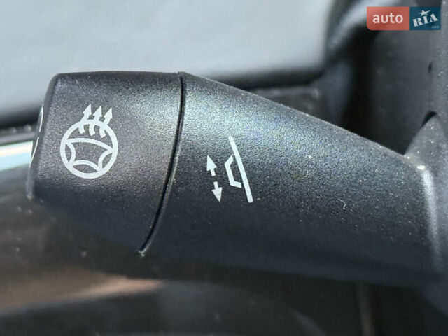 Чорний Мерседес С Клас, об'ємом двигуна 5.98 л та пробігом 89 тис. км за 215000 $, фото 95 на Automoto.ua