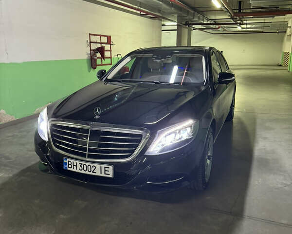 Черный Мерседес С Класс, объемом двигателя 2.99 л и пробегом 196 тыс. км за 36999 $, фото 1 на Automoto.ua