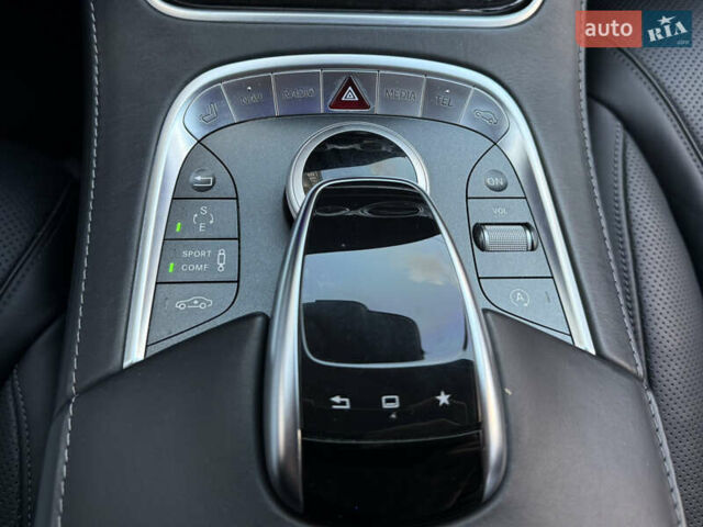 Черный Мерседес С Класс, объемом двигателя 5.98 л и пробегом 89 тыс. км за 215000 $, фото 98 на Automoto.ua