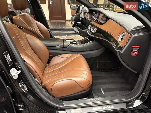 Чорний Мерседес С Клас, об'ємом двигуна 5.46 л та пробігом 160 тис. км за 56000 $, фото 35 на Automoto.ua