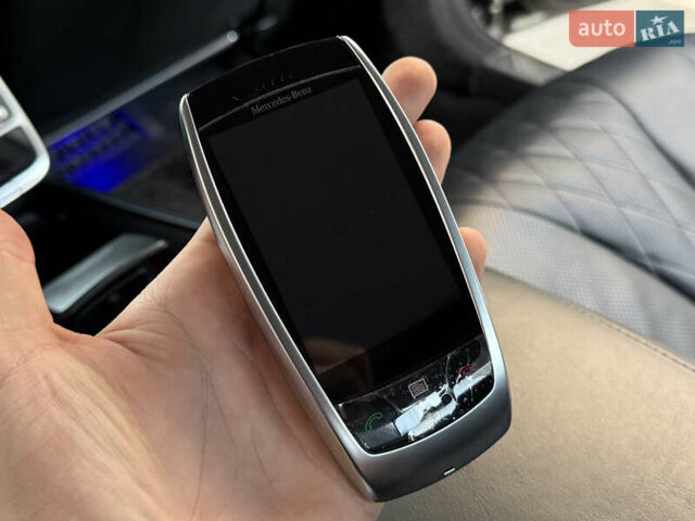 Чорний Мерседес С Клас, об'ємом двигуна 5.98 л та пробігом 89 тис. км за 215000 $, фото 78 на Automoto.ua