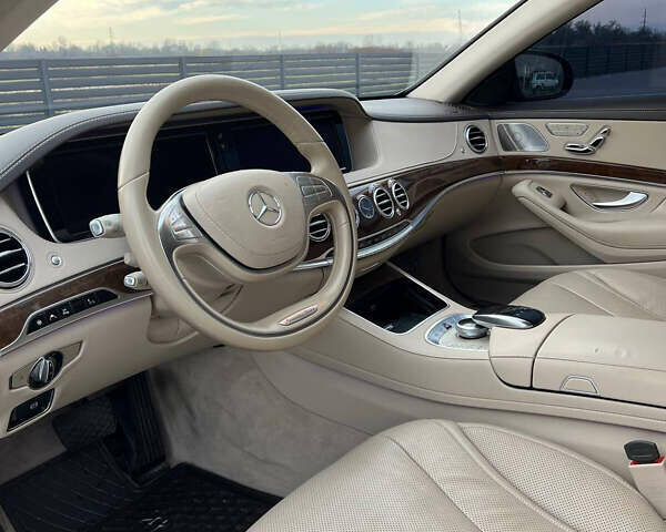 Черный Мерседес С Класс, объемом двигателя 3 л и пробегом 347 тыс. км за 31000 $, фото 5 на Automoto.ua