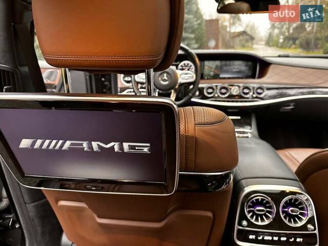 Черный Мерседес С Класс, объемом двигателя 5.46 л и пробегом 160 тыс. км за 56000 $, фото 36 на Automoto.ua