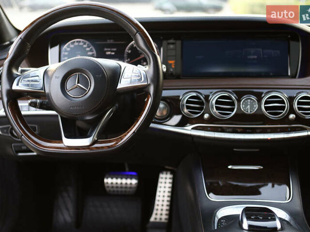 Черный Мерседес С Класс, объемом двигателя 4.66 л и пробегом 210 тыс. км за 32900 $, фото 32 на Automoto.ua