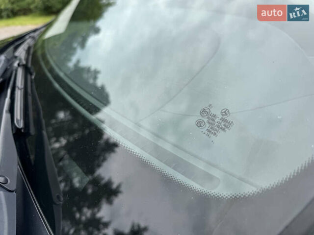 Черный Мерседес С Класс, объемом двигателя 2.99 л и пробегом 119 тыс. км за 42000 $, фото 8 на Automoto.ua