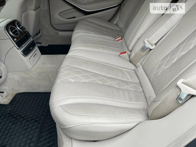 Черный Мерседес С Класс, объемом двигателя 4.7 л и пробегом 160 тыс. км за 39900 $, фото 14 на Automoto.ua