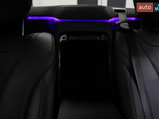 Черный Мерседес С Класс, объемом двигателя 4.66 л и пробегом 100 тыс. км за 42800 $, фото 132 на Automoto.ua