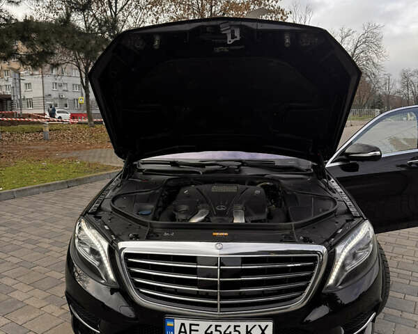 Черный Мерседес С Класс, объемом двигателя 4.66 л и пробегом 119 тыс. км за 47999 $, фото 19 на Automoto.ua