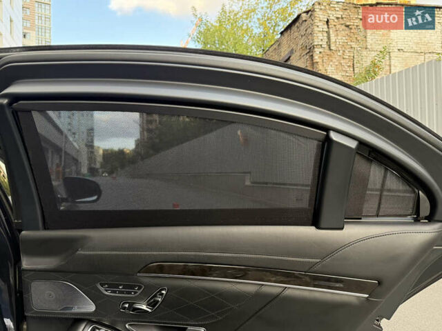 Черный Мерседес С Класс, объемом двигателя 5.98 л и пробегом 89 тыс. км за 215000 $, фото 65 на Automoto.ua