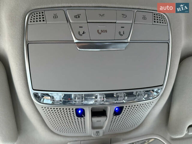 Черный Мерседес С Класс, объемом двигателя 5.98 л и пробегом 89 тыс. км за 215000 $, фото 111 на Automoto.ua