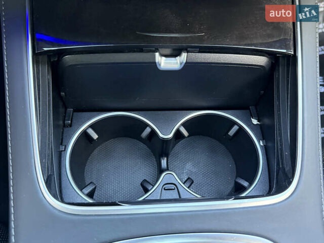 Черный Мерседес С Класс, объемом двигателя 2.99 л и пробегом 229 тыс. км за 43000 $, фото 90 на Automoto.ua