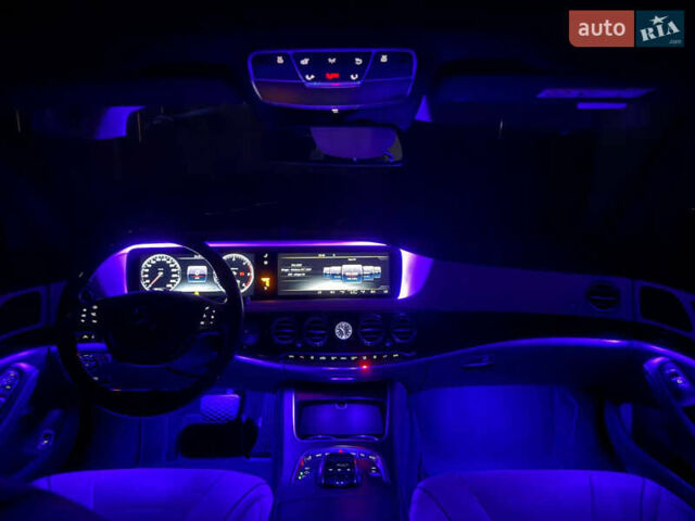 Чорний Мерседес С Клас, об'ємом двигуна 2.99 л та пробігом 250 тис. км за 32500 $, фото 36 на Automoto.ua