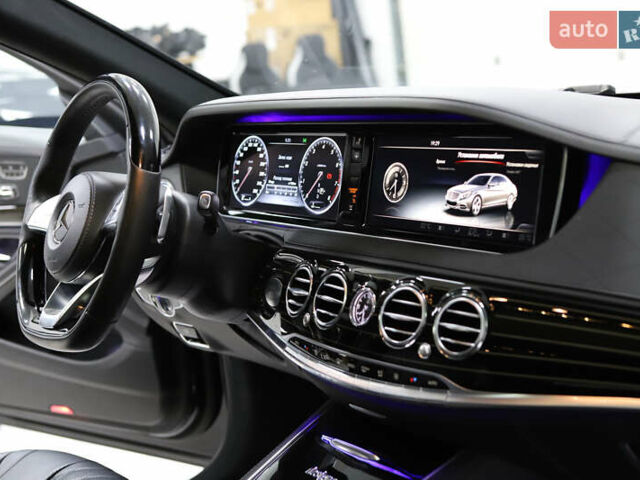 Черный Мерседес С Класс, объемом двигателя 4.66 л и пробегом 100 тыс. км за 42800 $, фото 106 на Automoto.ua