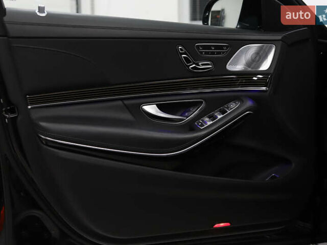 Черный Мерседес С Класс, объемом двигателя 4.66 л и пробегом 100 тыс. км за 42800 $, фото 59 на Automoto.ua