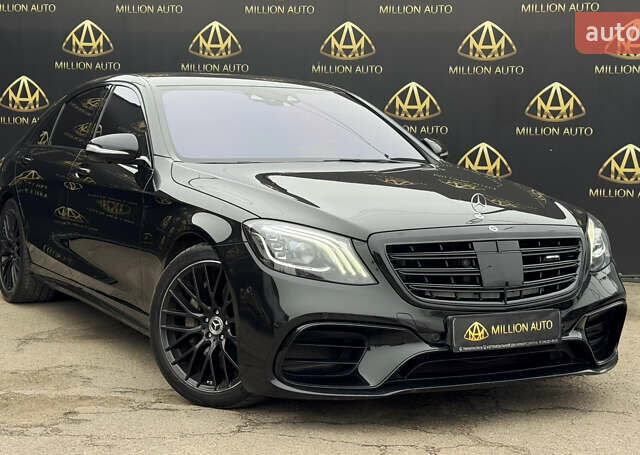 Черный Мерседес С Класс, объемом двигателя 4.66 л и пробегом 215 тыс. км за 56000 $, фото 6 на Automoto.ua