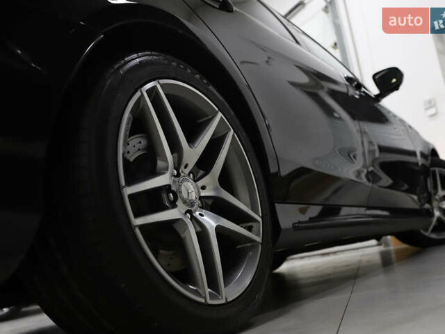 Черный Мерседес С Класс, объемом двигателя 4.66 л и пробегом 100 тыс. км за 42800 $, фото 46 на Automoto.ua