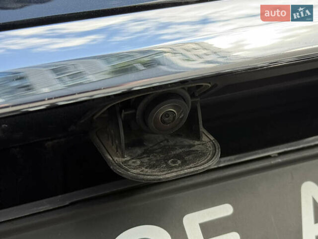 Черный Мерседес С Класс, объемом двигателя 2.99 л и пробегом 229 тыс. км за 43000 $, фото 39 на Automoto.ua