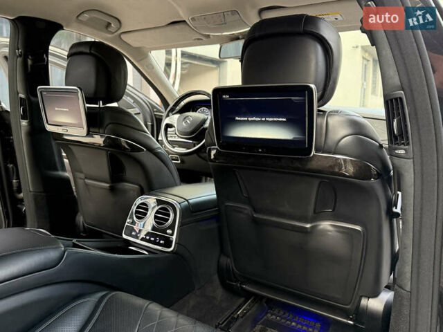 Черный Мерседес С Класс, объемом двигателя 5.98 л и пробегом 89 тыс. км за 215000 $, фото 48 на Automoto.ua