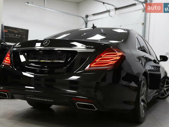 Черный Мерседес С Класс, объемом двигателя 4.66 л и пробегом 100 тыс. км за 42800 $, фото 5 на Automoto.ua