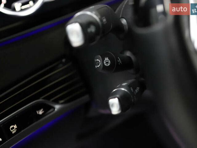 Черный Мерседес С Класс, объемом двигателя 4.66 л и пробегом 100 тыс. км за 42800 $, фото 71 на Automoto.ua