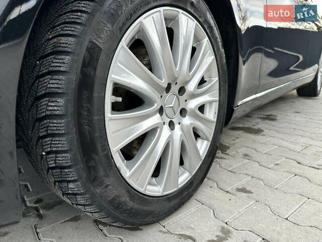 Черный Мерседес С Класс, объемом двигателя 3 л и пробегом 248 тыс. км за 28500 $, фото 15 на Automoto.ua