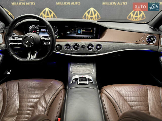 Черный Мерседес С Класс, объемом двигателя 4.66 л и пробегом 215 тыс. км за 56000 $, фото 21 на Automoto.ua