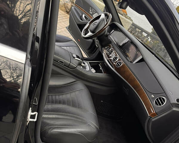 Черный Мерседес С Класс, объемом двигателя 4.66 л и пробегом 119 тыс. км за 47999 $, фото 15 на Automoto.ua