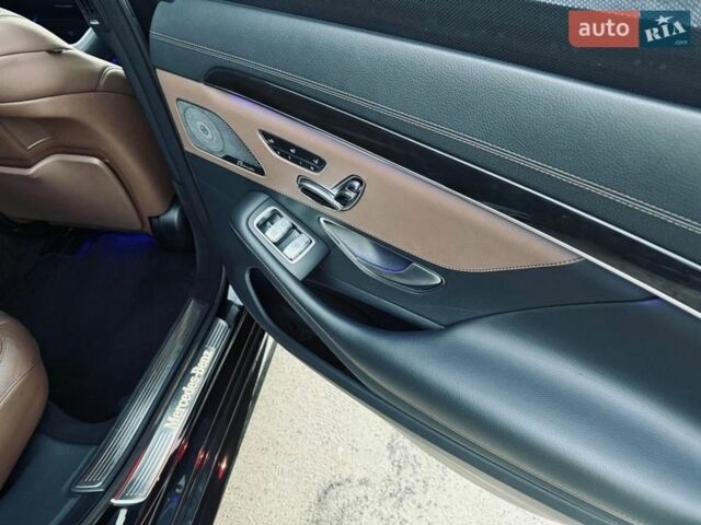 Черный Мерседес С Класс, объемом двигателя 2.99 л и пробегом 210 тыс. км за 35000 $, фото 10 на Automoto.ua