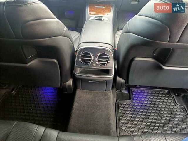 Чорний Мерседес С Клас, об'ємом двигуна 4.7 л та пробігом 190 тис. км за 26800 $, фото 12 на Automoto.ua