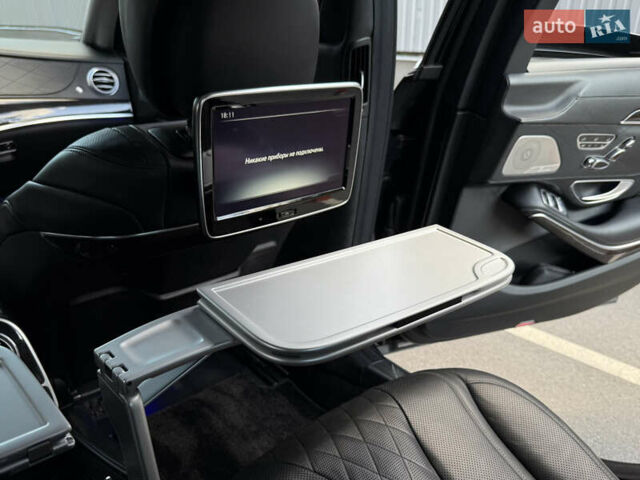 Чорний Мерседес С Клас, об'ємом двигуна 5.98 л та пробігом 89 тис. км за 215000 $, фото 70 на Automoto.ua