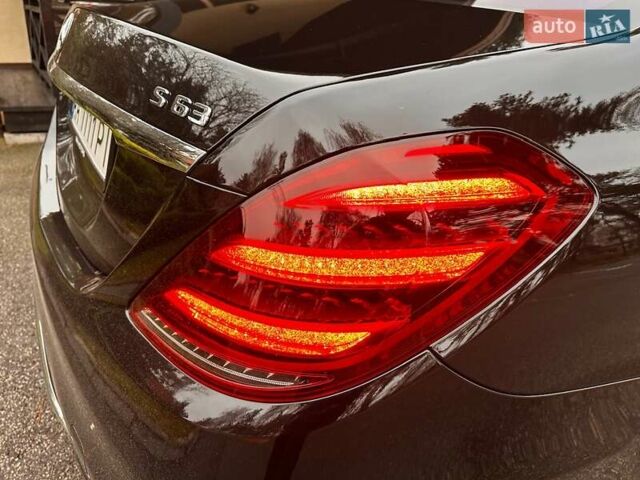 Черный Мерседес С Класс, объемом двигателя 5.46 л и пробегом 160 тыс. км за 56000 $, фото 17 на Automoto.ua