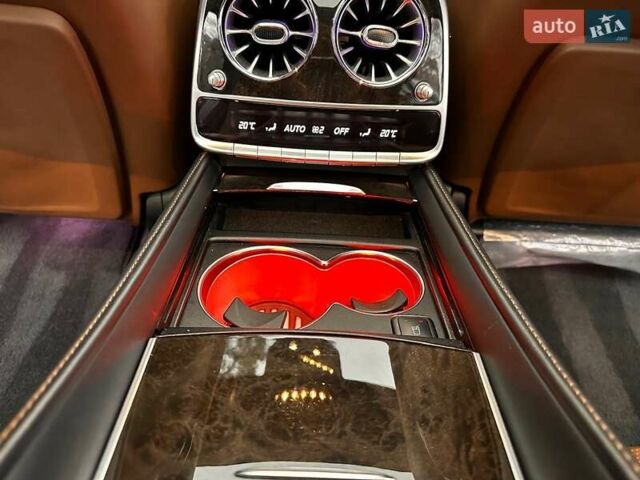 Черный Мерседес С Класс, объемом двигателя 5.46 л и пробегом 160 тыс. км за 56000 $, фото 42 на Automoto.ua