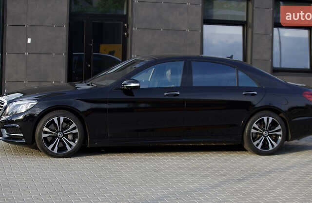 Черный Мерседес С Класс, объемом двигателя 4.66 л и пробегом 210 тыс. км за 32900 $, фото 9 на Automoto.ua